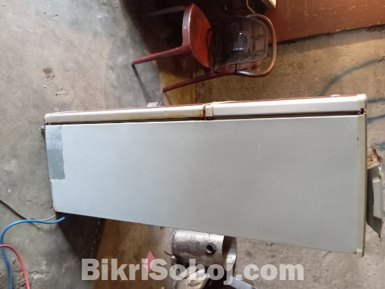 সিঙ্গার ফ্রিজ